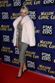 Pamela Anderson sexy icona ieri e oggi 9
