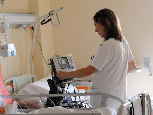 Empoli, ospedale non ha più sacche di alimentazione per malati di Sla