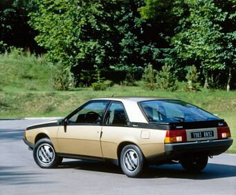 Renault Fuego, guarda la gallery 5