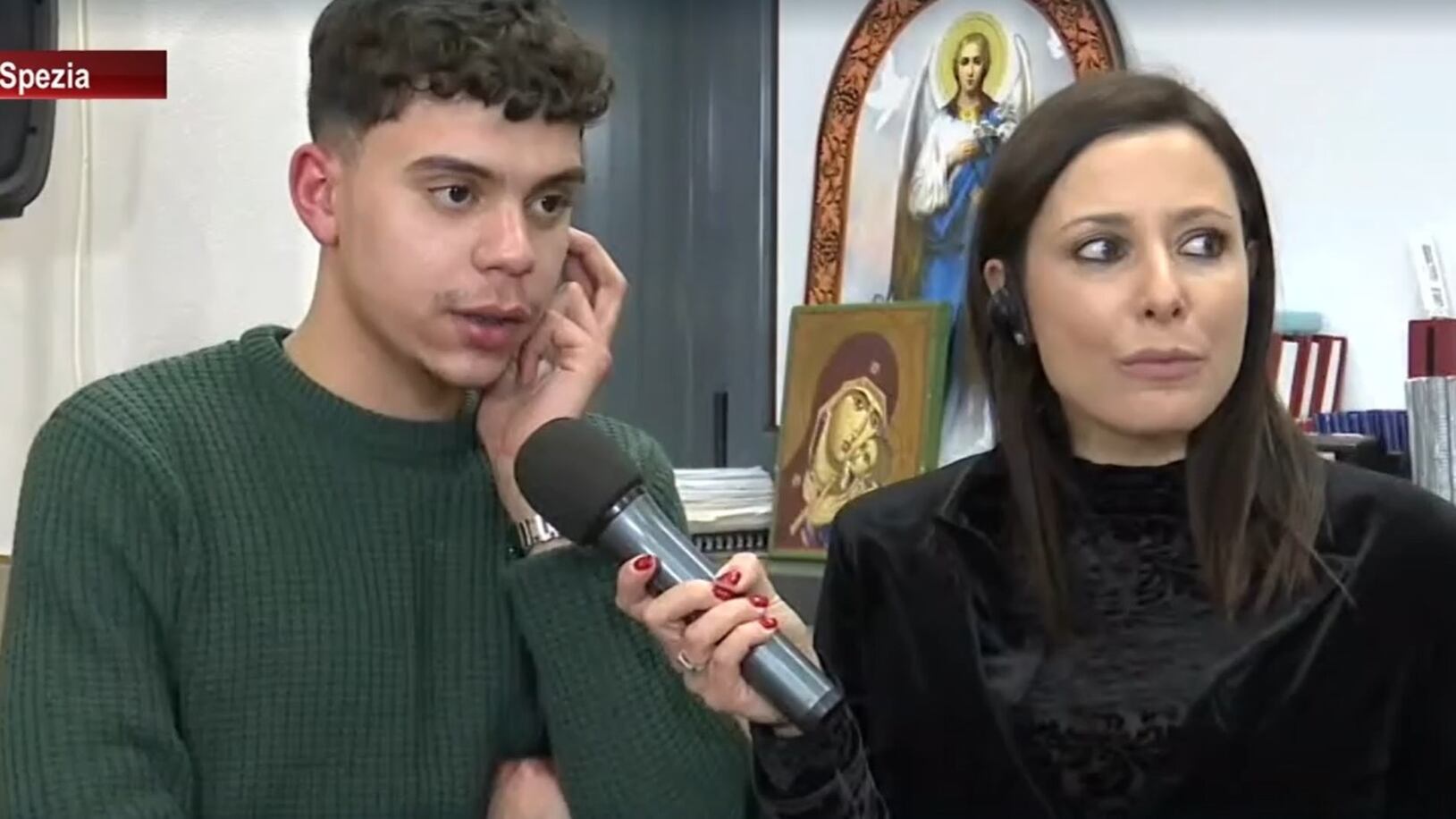 "Mio cugino Aba ucciso a scuola. In alcuni Paesi c'è la cultura del coltello"