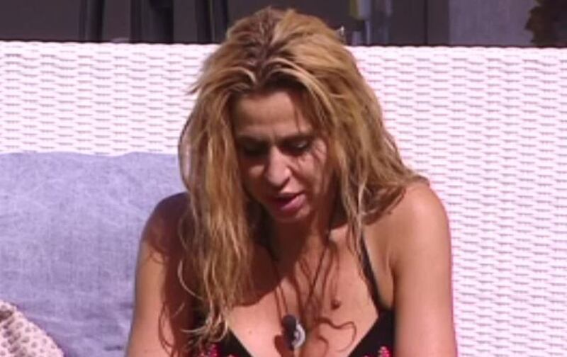 Pamela Prati e Valeria Marini: amiche sexy al Grande Fratello Vip 12