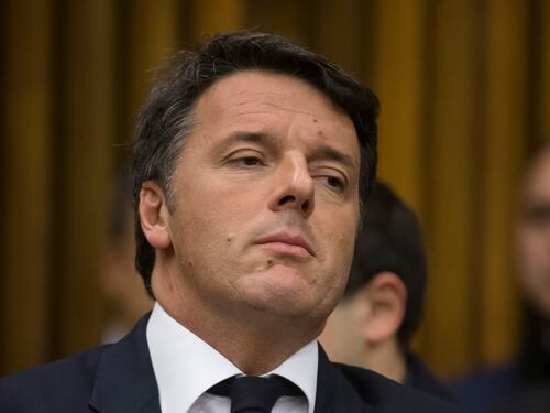 Renzi ammette l'emorragia del partito: "Da maggio il Pd ha perso quasi 7 punti"