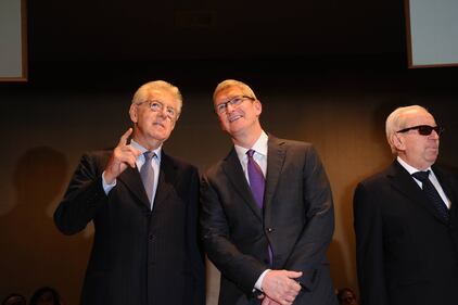 Il ceo Apple alla Bocconi di Milano 6