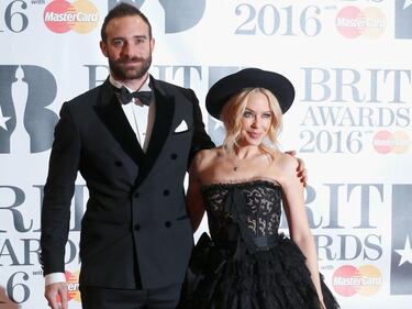 Kylie Minogue sexy in vista del Natale 31