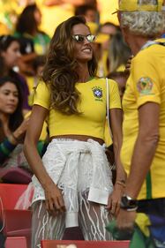 Brasile e calcio, ecco le wags più sexy 11