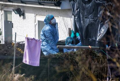 Ex spia russa avvelenata a Londra: i rilievi della scientifica 5