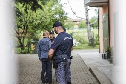 Pavone Canavese, tabaccaio uccide il ladro di notte 9