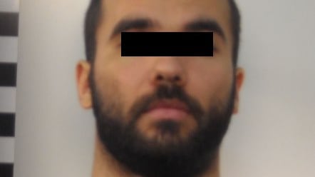 Stuprata e costretta a mangiare le feci: così un 31enne romeno torturava la sua donna
