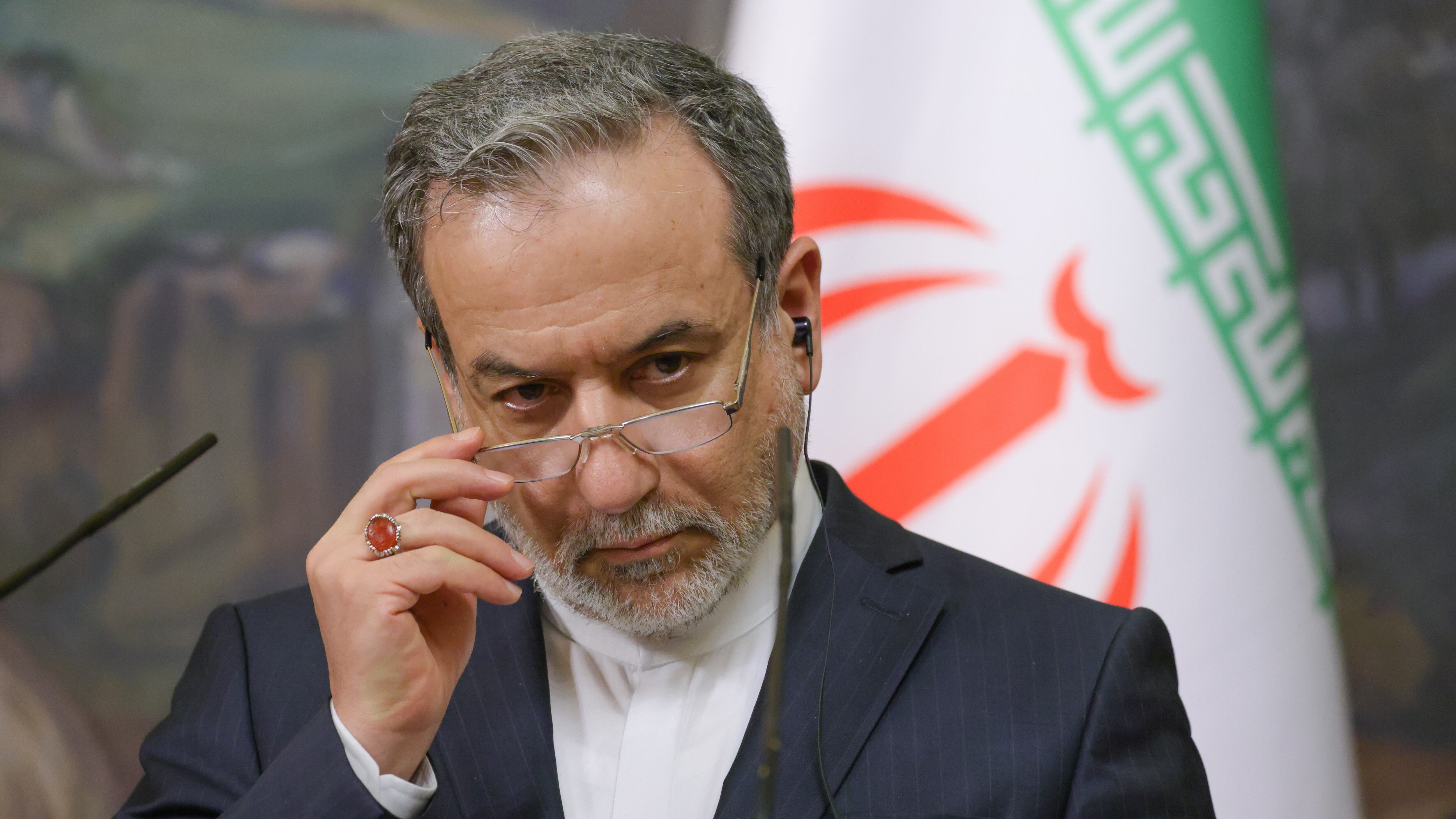 L'Iran tiene il punto "Via l'Idf dal Libano". E svela: "Il greggio? In vendita da subito"