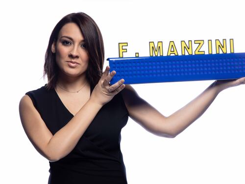Striscia la notizia, debutto per Francesca Manzini in conduzione: "Mi sento confusa e felice"