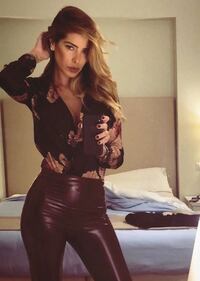 Aida Yespica sexy a letto 5