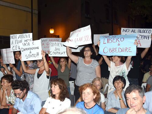 Giannini contestata ancora abbandona la Festa dell’Unità