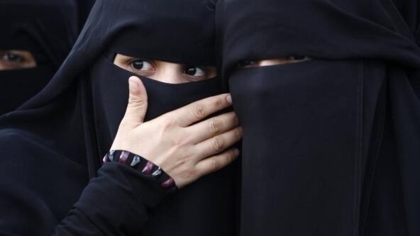 "No a cimiteri per soli islamici". La legge funeraria per la Lega