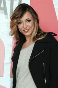 Myriam Catania, topless sexy: foto 1