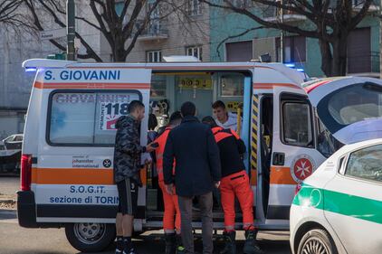 Incidente tra tre "primavera" della Juventus e auto polizia 7