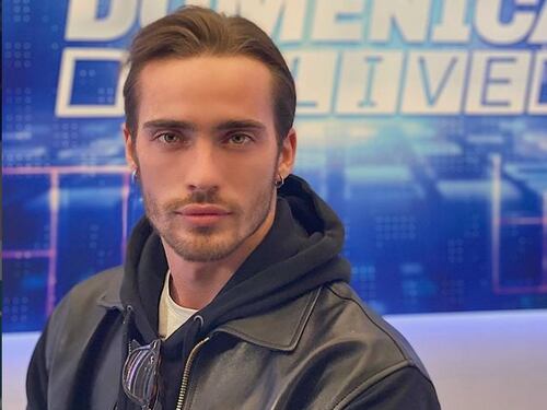 Pestato l'ex ballerino di Amici: "Mi hanno urlato fr..."