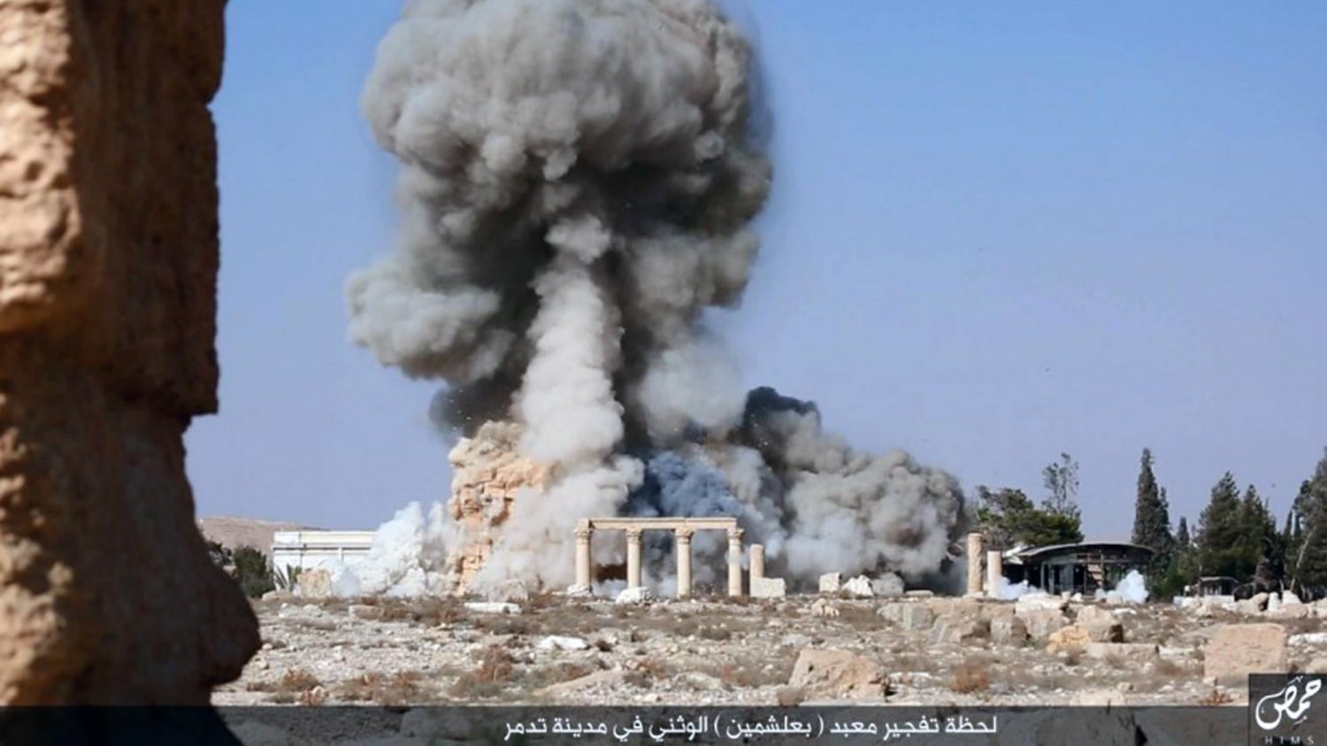Così l'Isis fa business con l'arte: prima saccheggia, poi distrugge