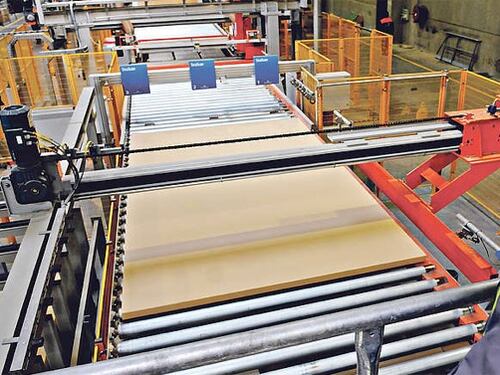 Un master di alta formazione per l'industria del pannello