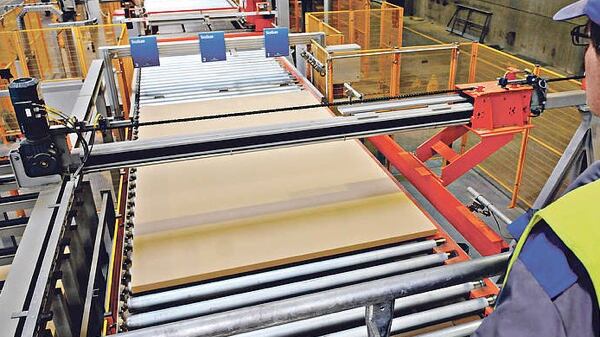 Un master di alta formazione per l'industria del pannello