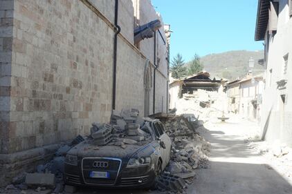 Norcia in macerie 14