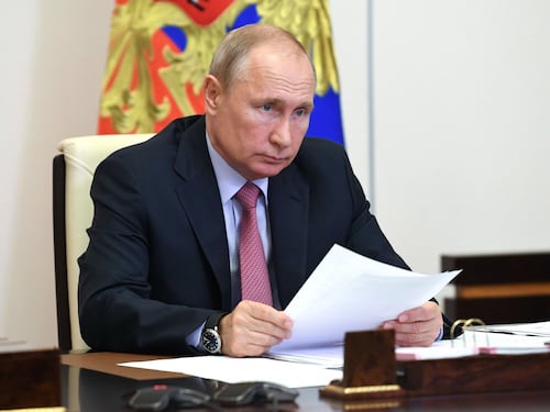 Putin sfida l'Occidente alla parata della vittoria. "Fu la più importante"