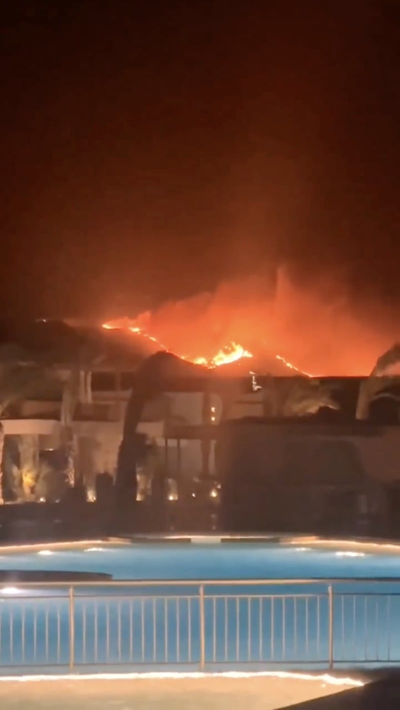 Il fuoco devasta Creta 5