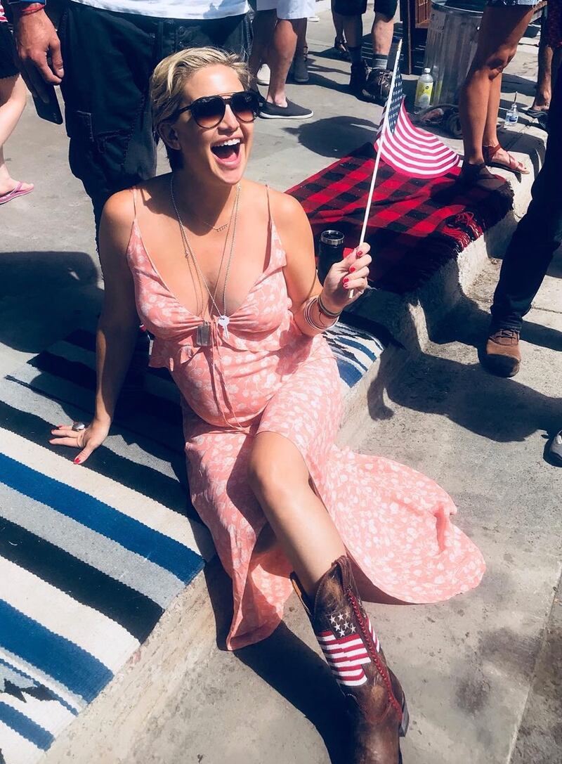 Kate Hudson dalla gravidanza al parto: foto 6