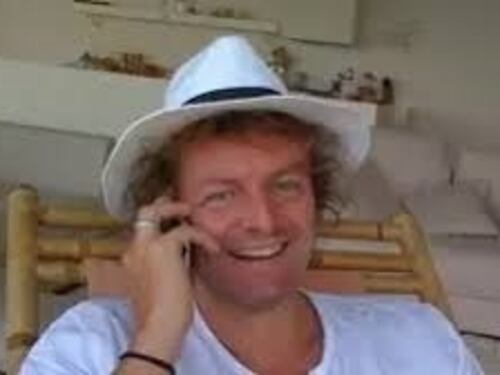 Giancarlo Devasini: l'incendio in azienda, la carriera come chirurgo. Come è nata Tether che lo ha reso miliardario