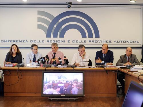 Regioni sulle barricate per i tagli. Ma ogni anno buttano 82 miliardi