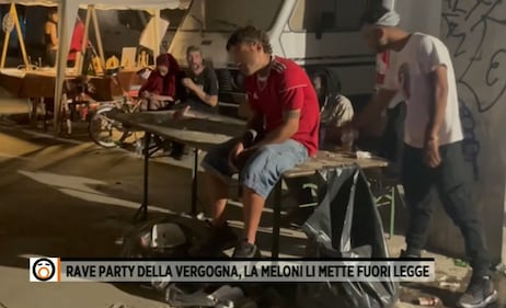 Rave party, le immagini choc tra droga e alcol 1