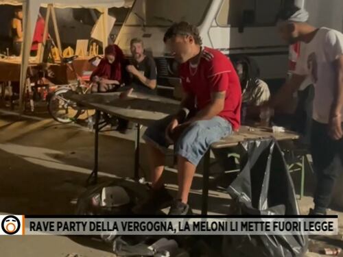 Rave party, le immagini choc tra droga e alcol