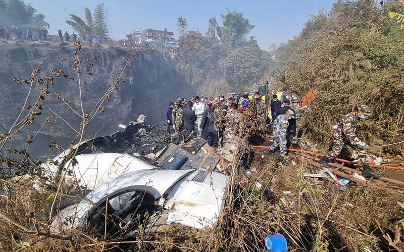 Disastro aereo in Nepal: decine di vittime 3