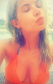 Le Pretty Little Liars sexy al mare 14