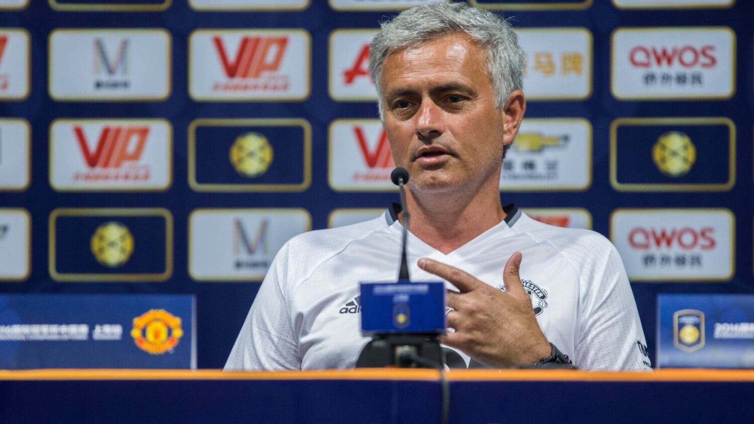 Mourinho: "Pogba? So che stiamo chiudendo per un giocatore..."