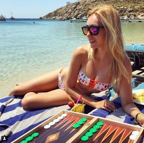 Cristel Carrisi, sexy figlia d'arte 6