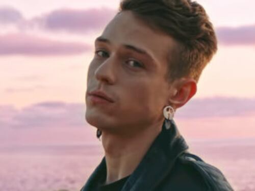 La ex di Irama: "Anche se sta con Giulia ha continuato a cercarmi"