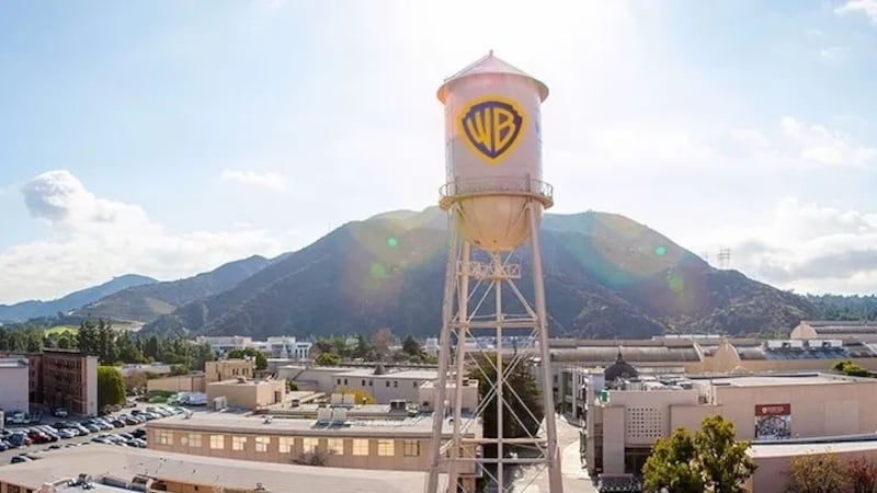 Warner Bros Discovery dice no a Paramount: “Offerta inadeguata”