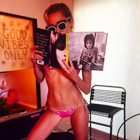 Miley Cyrus nuda in copertina 8