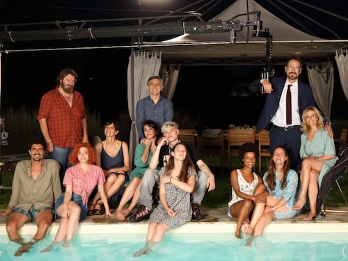 "È per il tuo bene", ottimo cast e puro disimpegno