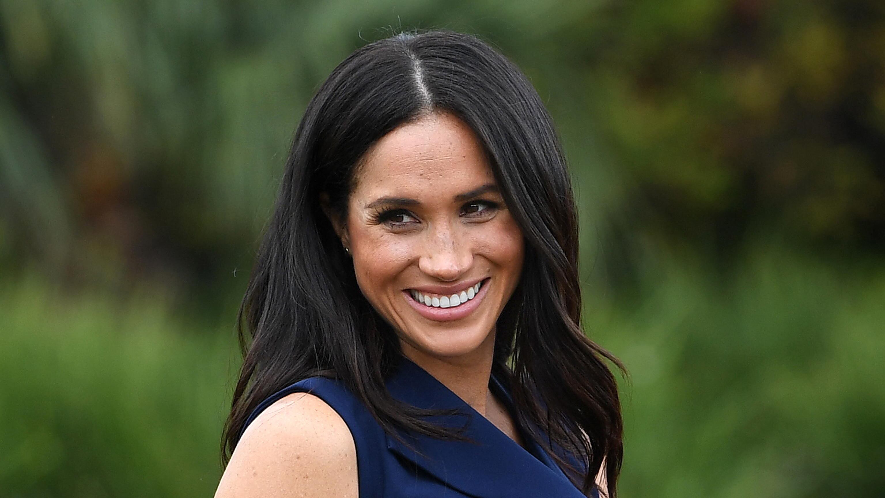 Meghan Markle compie 42 anni: l’affronto della Corona per il suo compleanno