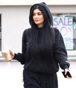 Kylie Jenner hot, progetto segreto in lingerie 42