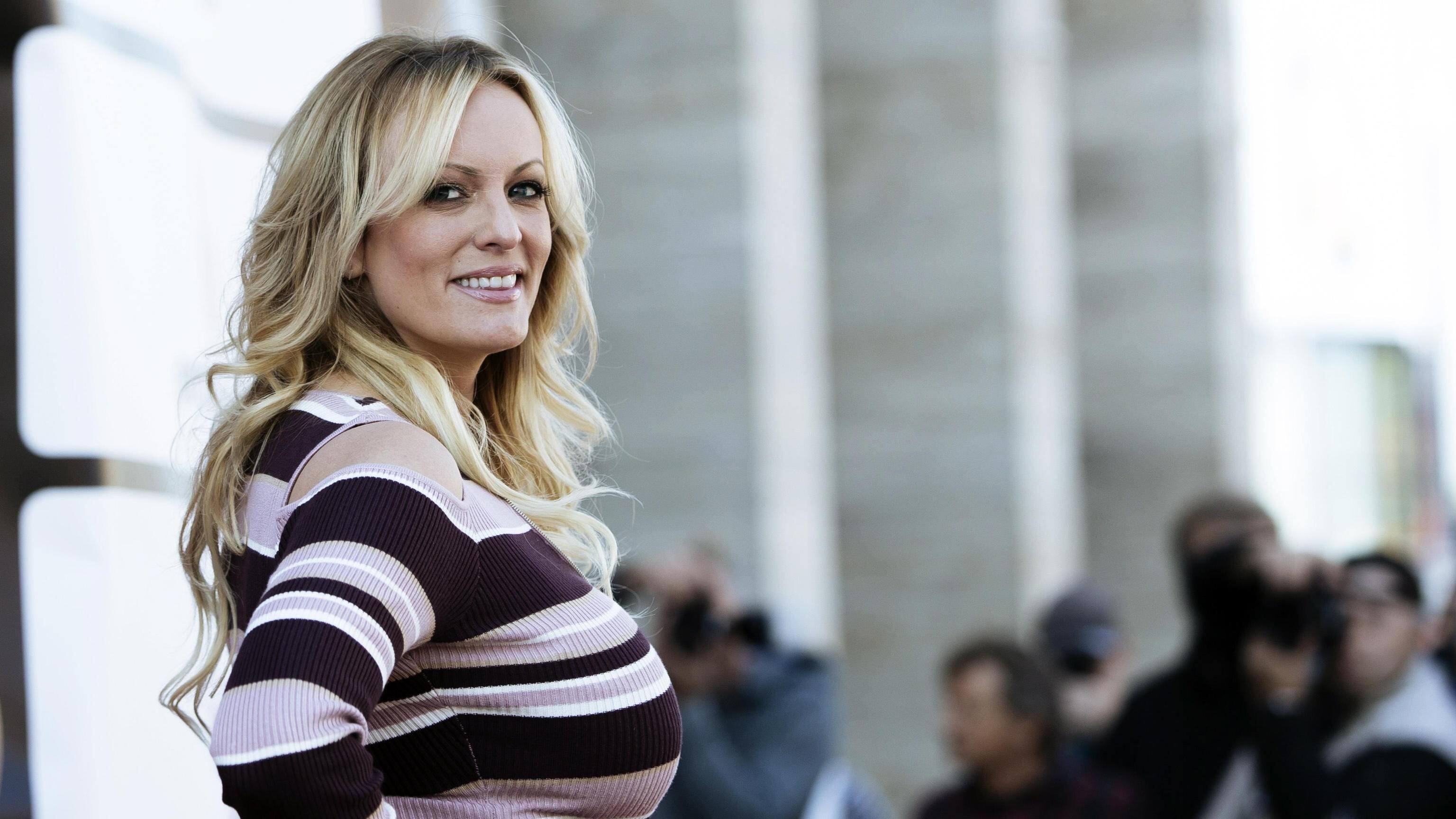 "Sei sposata?": così è iniziato il caso Stormy Daniels-Trump