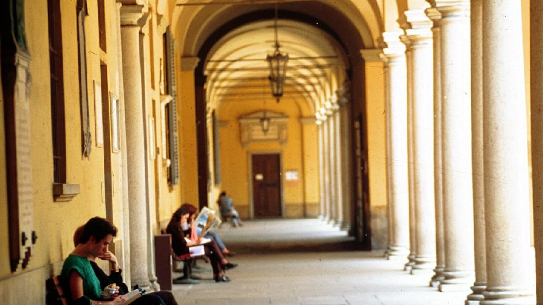 Tangenti all'università, prof in cella