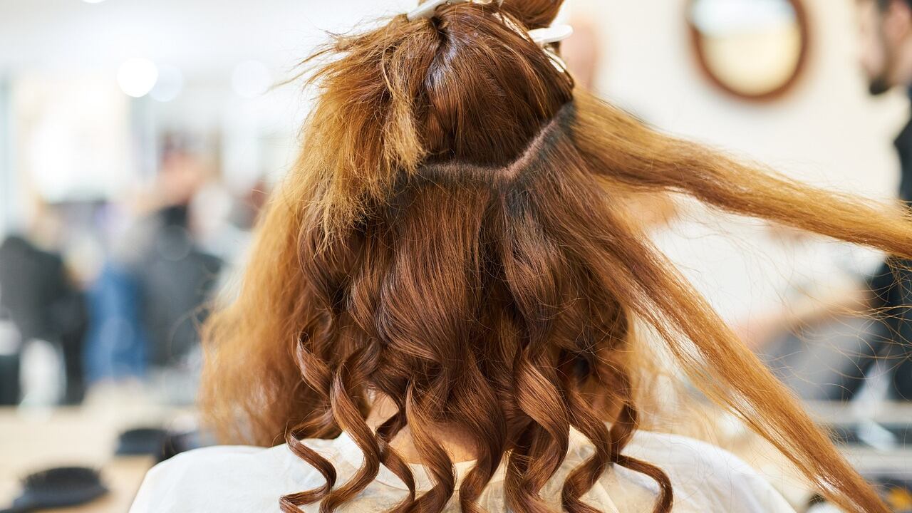 Capelli, quale colore scegliere a 60 anni per sembrare più giovani