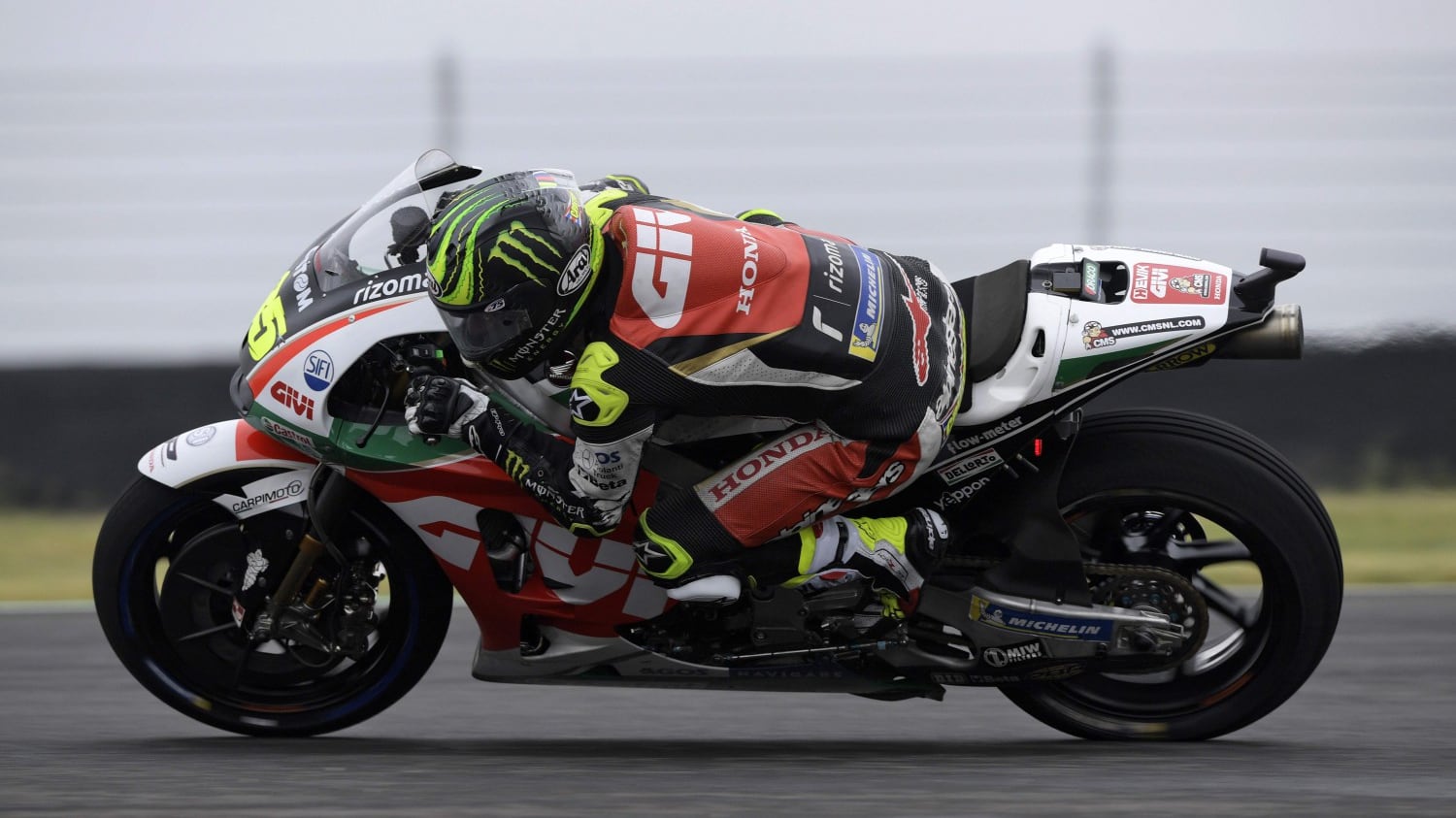 Motogp Argentina, Crutchlow trionfa davanti a Zarco e Rins. Penalizzato Marquez