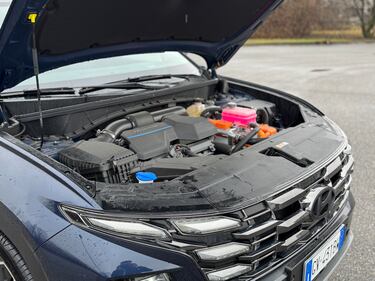 Hyundai Tucson HEV 2025: guarda la gallery del SUV più razionale in commercio 19