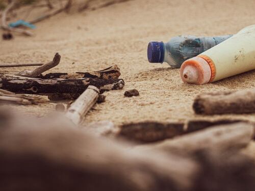 Tutte le bufale sulla plastica degli ecologisti ideologizzati