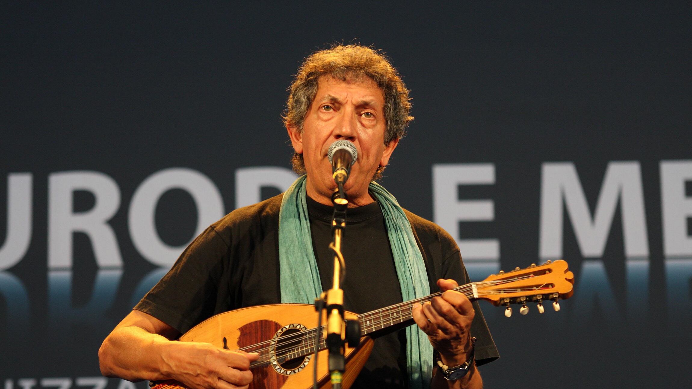 "Musica del mondo. Così mi oppongo ai pezzi alla moda"