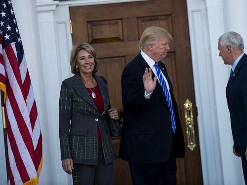 "Incontro segreto tra Washington e Mosca alle Seychelles". Trump nel mirino del Washington Post