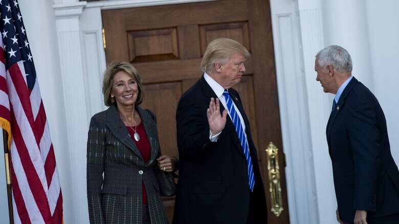 "Incontro segreto tra Washington e Mosca alle Seychelles". Trump nel mirino del Washington Post